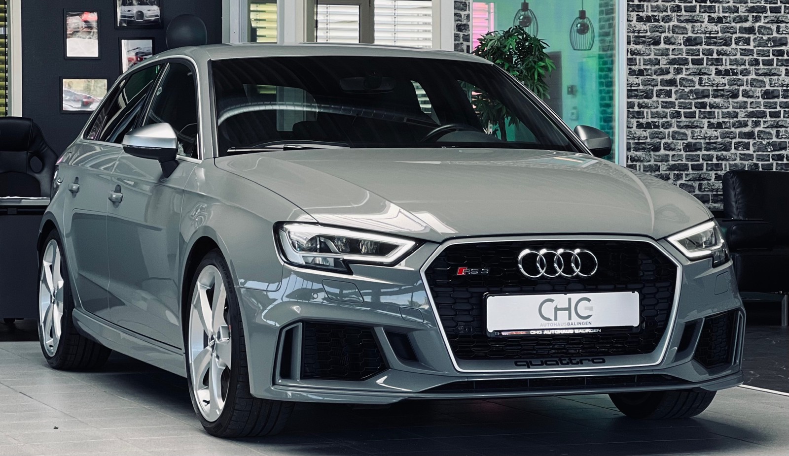 Audi RS3 Sportback 2.5 TFSI quattro|RS-SITZ.|KAMERA|M.RIDE