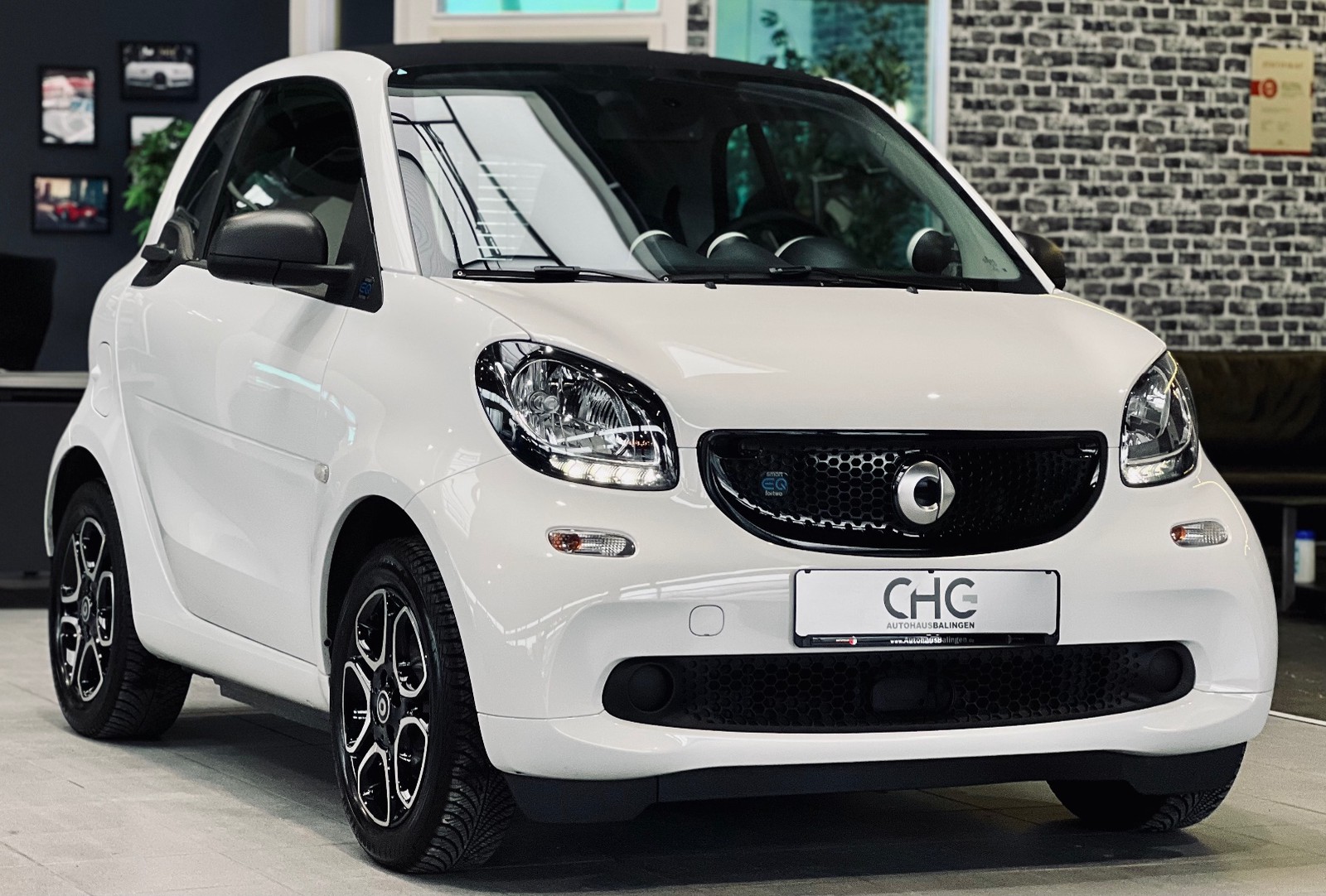 Smart fortwo coupe electric drive EQ|SHZ|PDC|TEMPOMAT