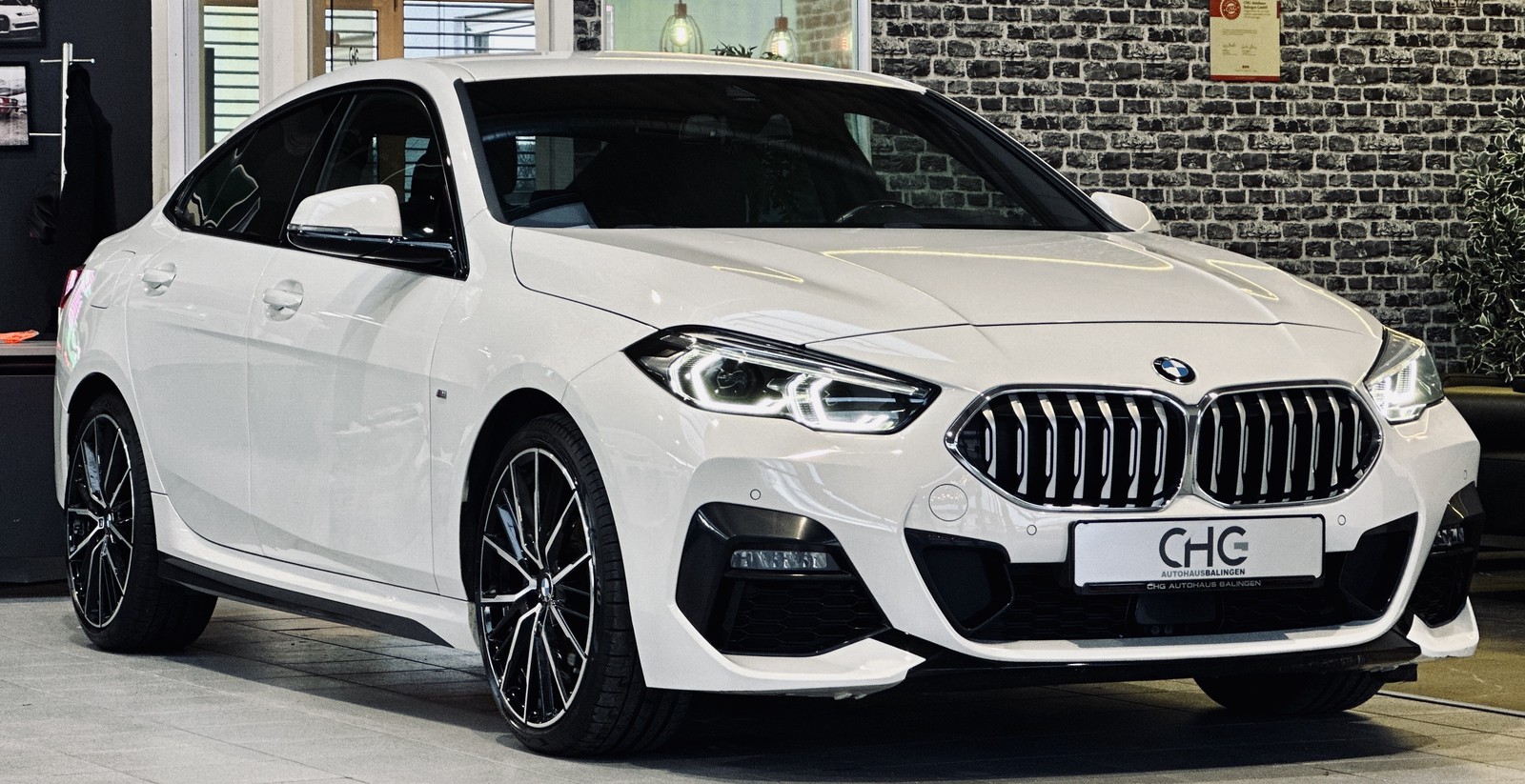 BMW 218i M Sport 1.HD|HEADUP|HiFi|LIVE|NAVI|SHZ|PDC|