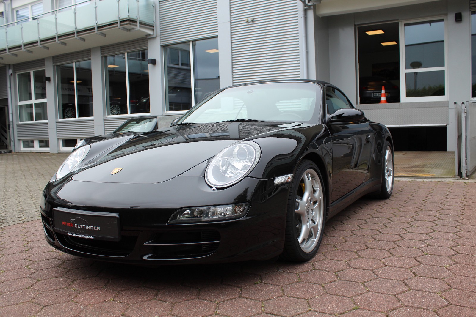 Porsche 997 Carrera 4 S Cabriolet 3 8 Ltr Used Buy In Hamburg Int Nr Kv14 Sold