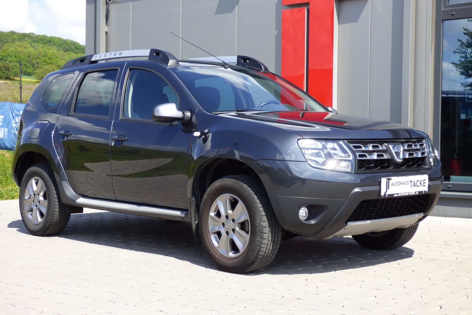 Dacia Duster 4x4 Laureate, AHK, PDC, Tempomat