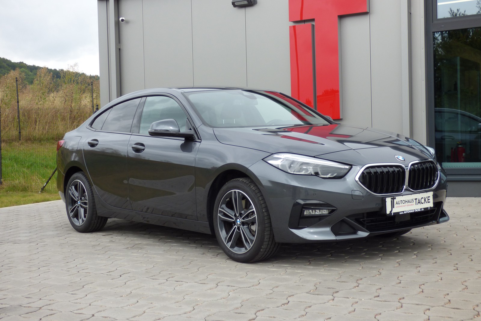 BMW 218 i Sport Line DAB, Live Cockpit, NAVI, LED