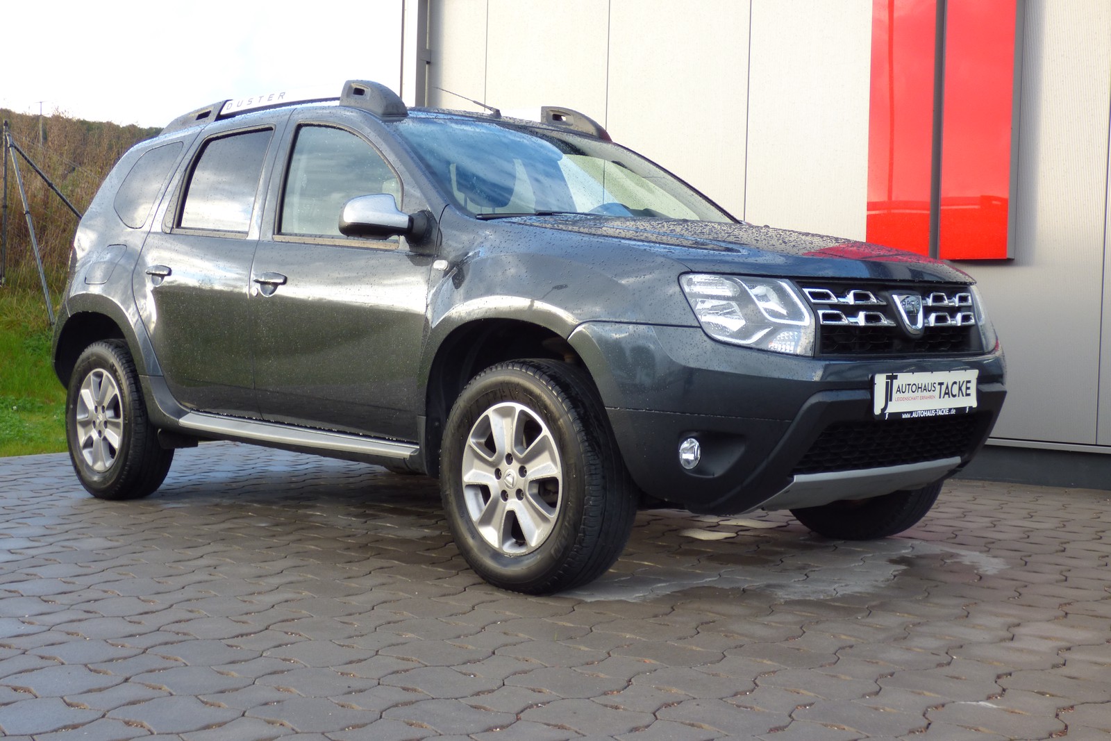 Dacia Duster Laureate 4x2, Navi, PDC, ALU, Metallic
