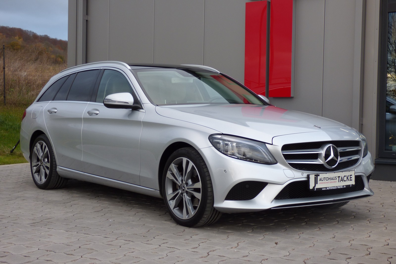 Mercedes-Benz C 200 T 9G-TRONIC Exclusive,Panorama,AHK,Burmester