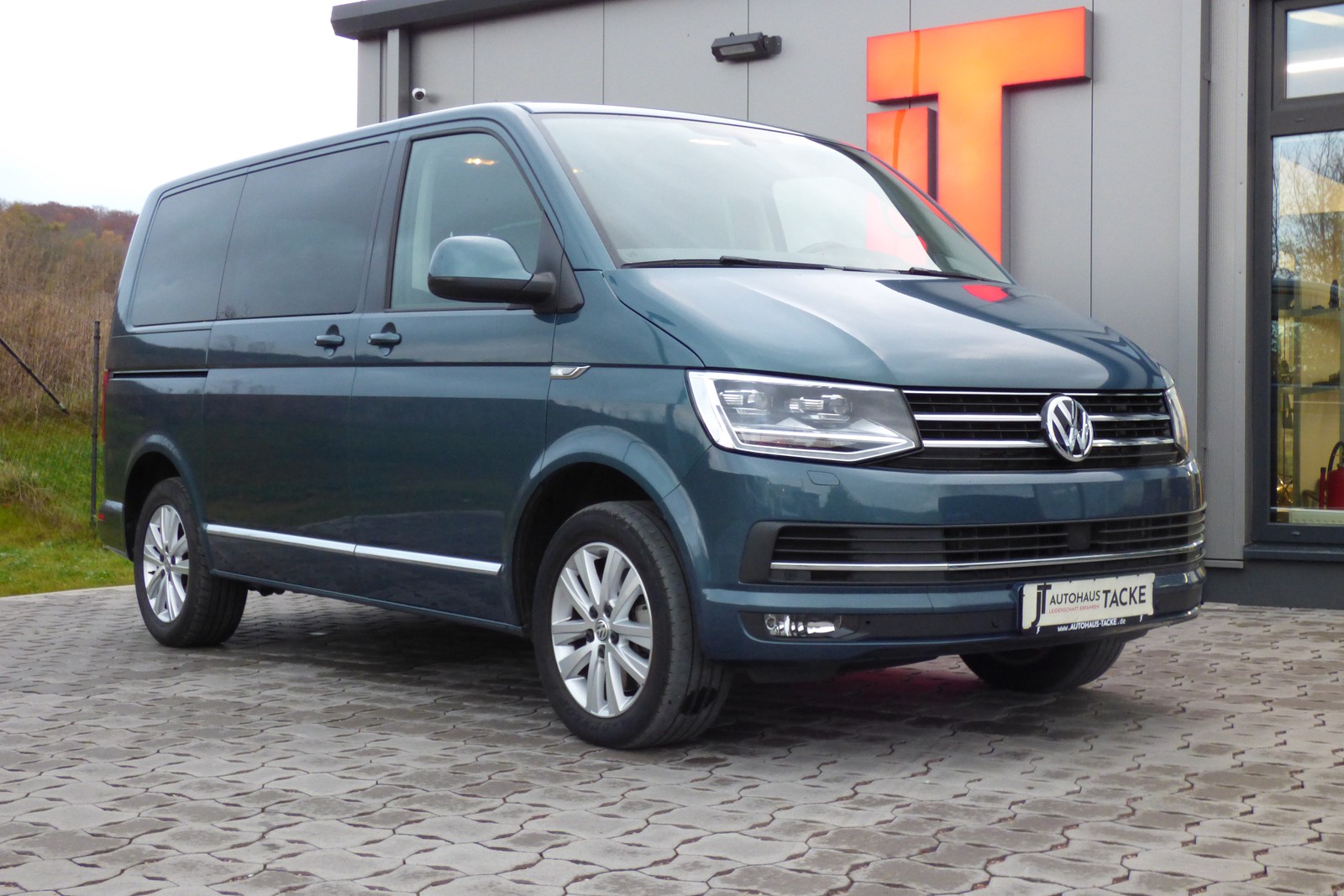 Volkswagen T6 Multivan Gen.Six 2,0 TDi, AHK, Standheizung
