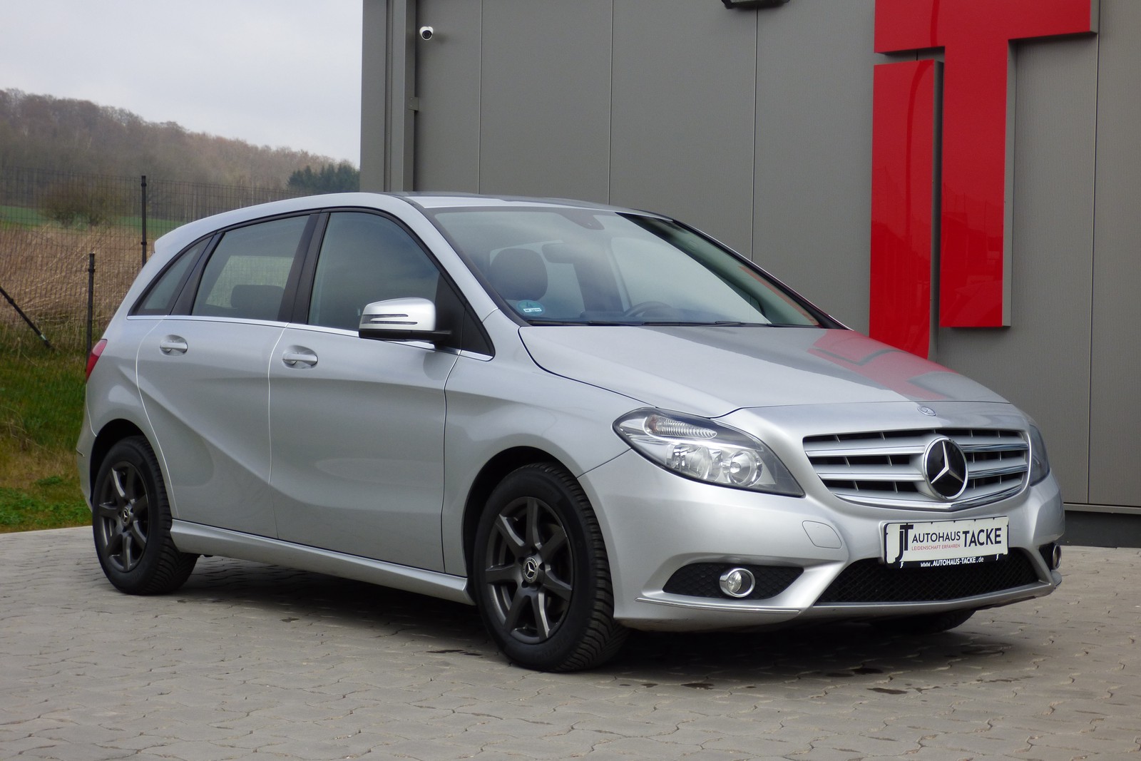 Mercedes-Benz B 180 Navi, Sitzheizung, Alufelgen
