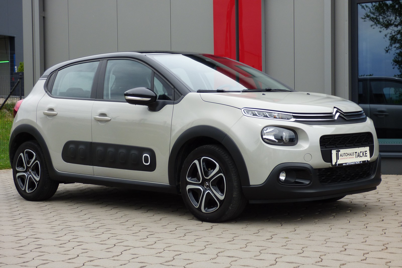 Citroën C3 Navi, PDC, 8 fach, Zahnriemen neu