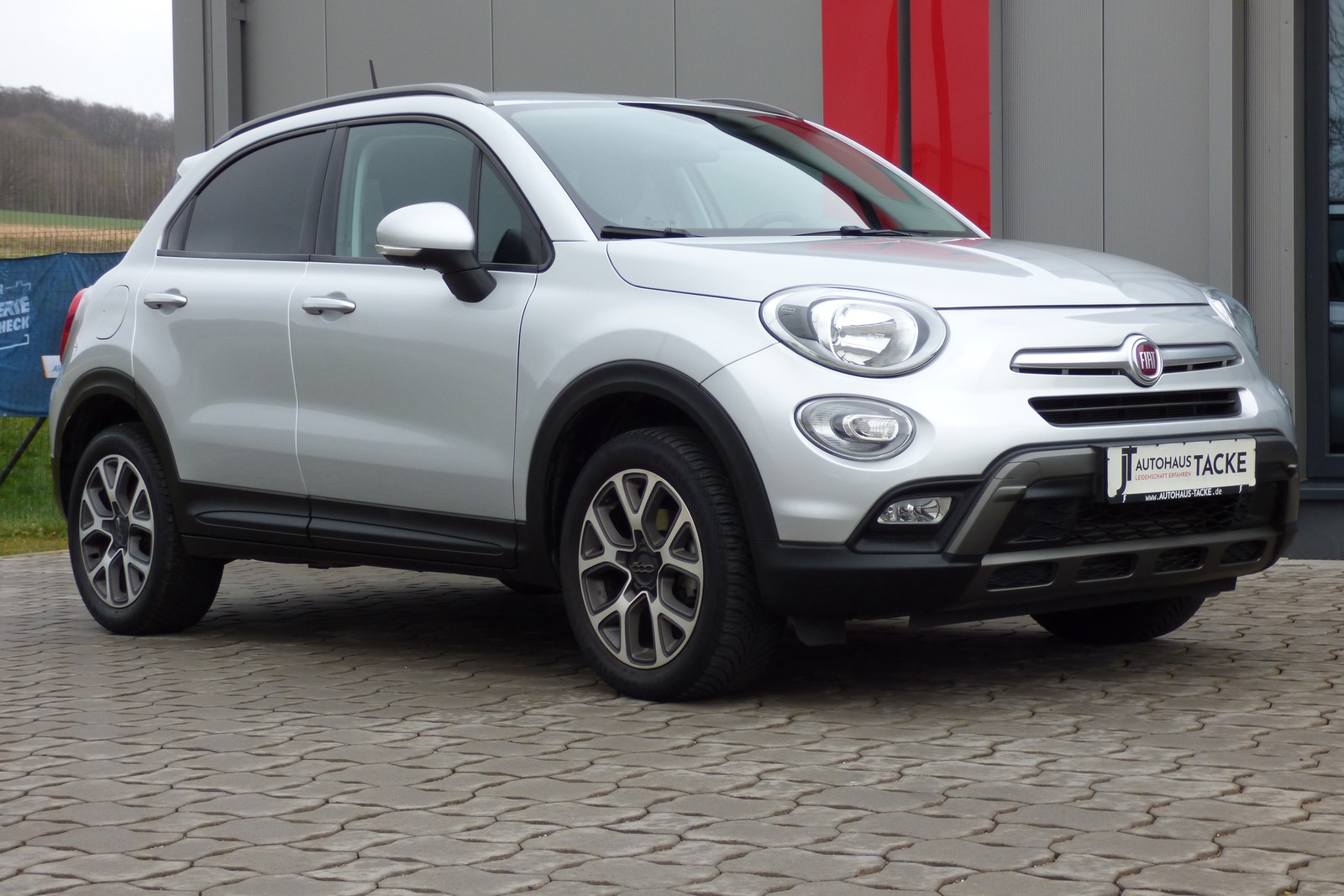 Fiat 500X Cross Teilleder, SHZ, PDC, Allwetterreifen