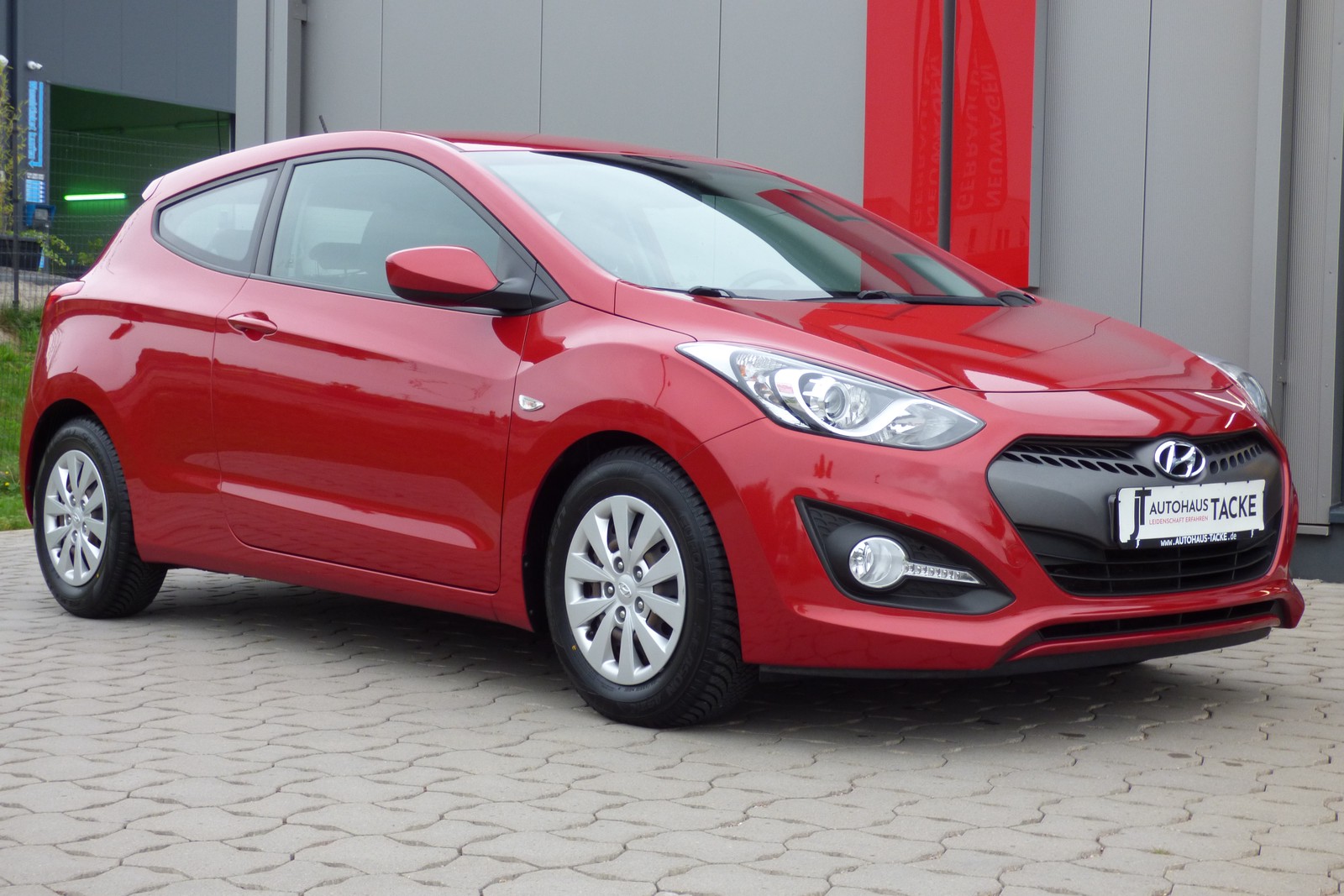 Hyundai i30 Coupe Classic, Allwetterreifen, Klima