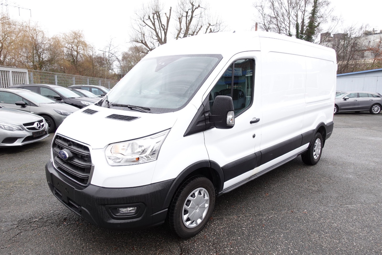 Ford Transit Kastenwagen TTS 350 L3 H2 Trend Kamera. Klima.