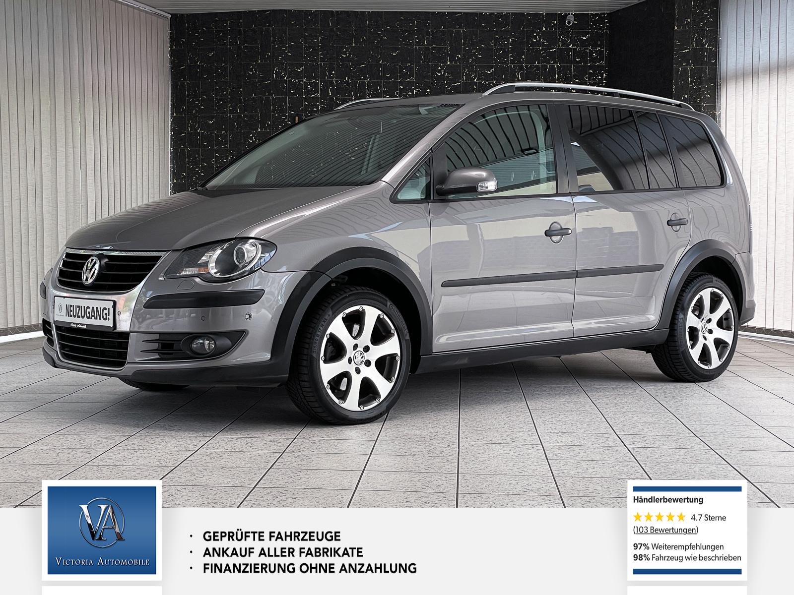 Volkswagen Touran CrossTouran 2.0 TDI Aut SD AHK ParkAssist