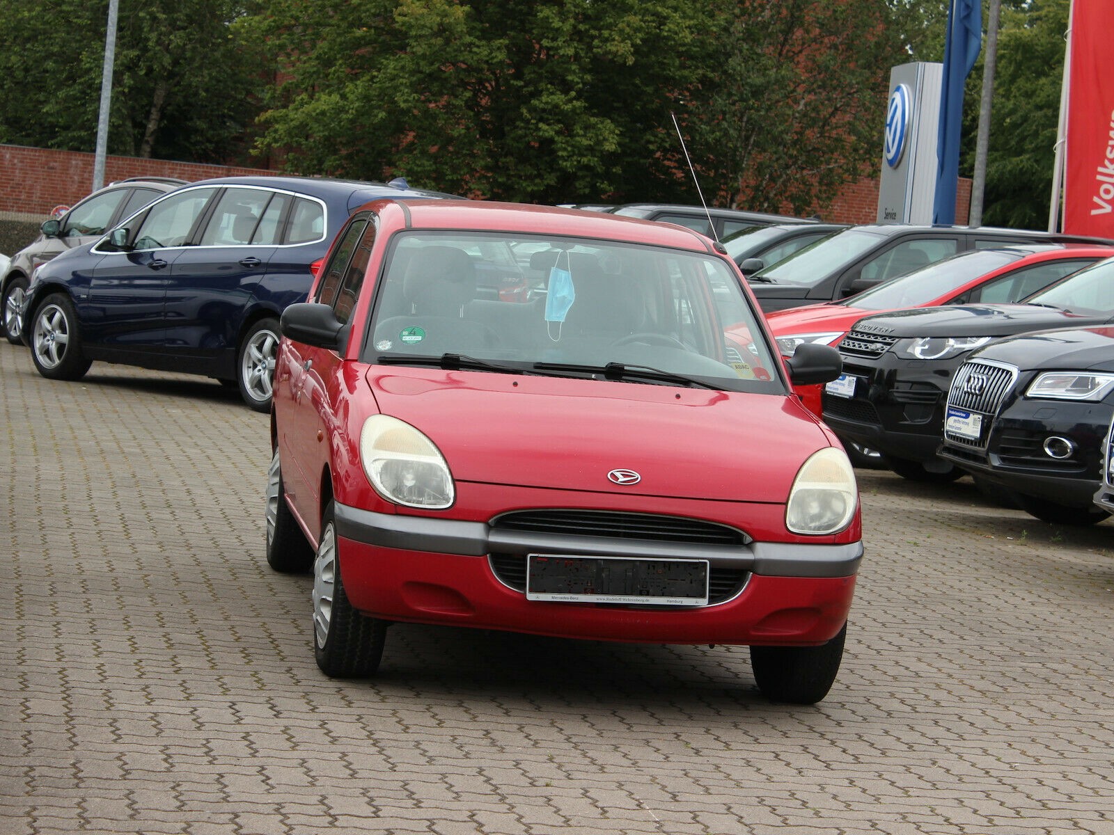 Daihatsu Sirion 1,0 CX Ganzjahres Reifen+Bremsen Vorne Ne