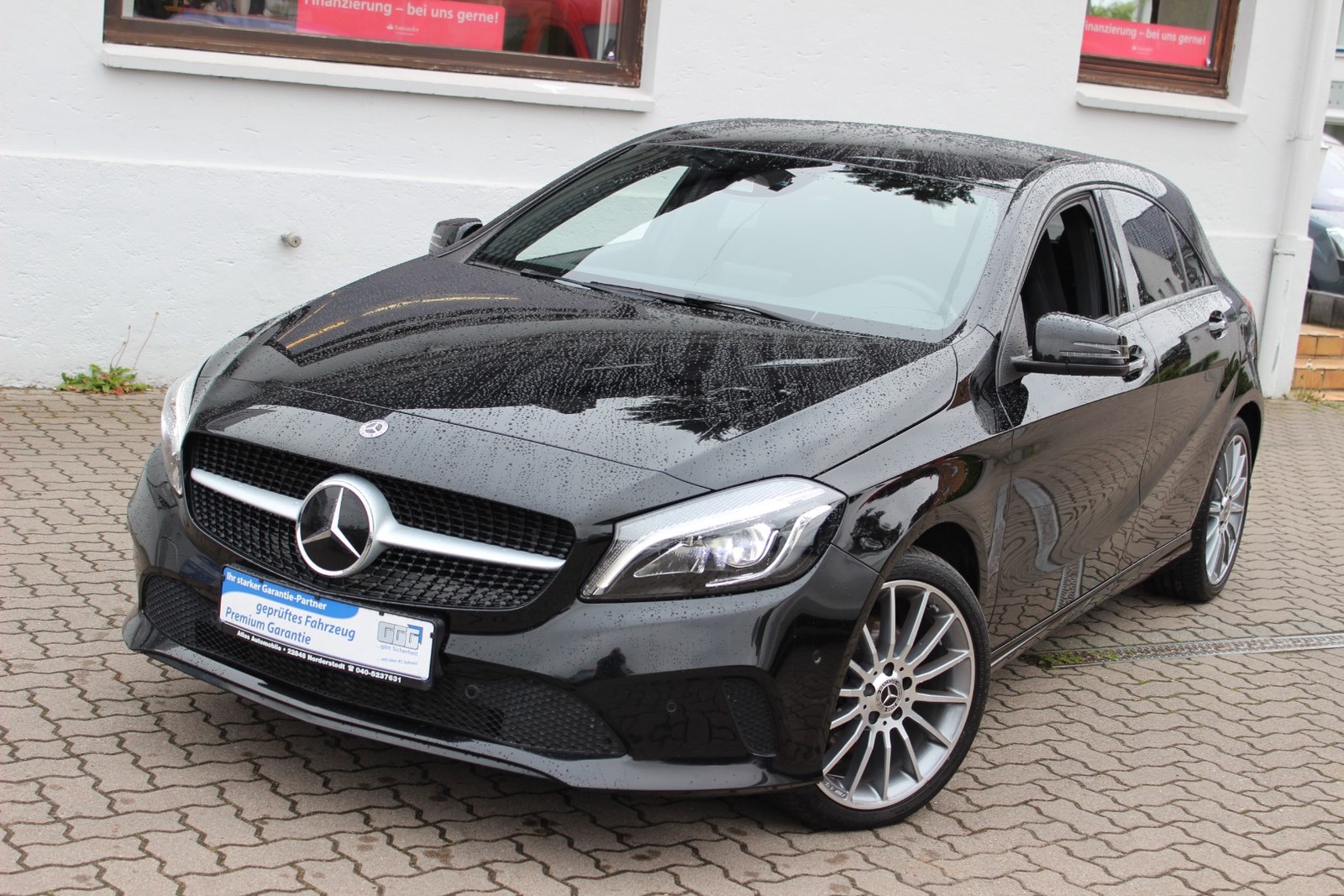 Mercedes-Benz A 220 CDI / d BE DCT Exklusiv LED+COMAND+LEDER