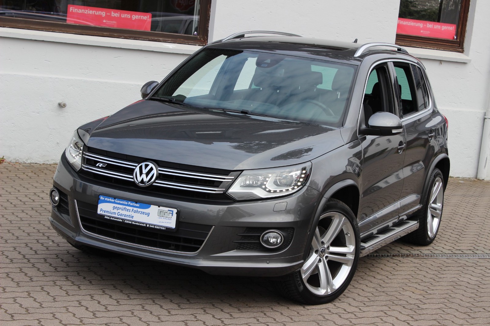 Volkswagen Tiguan 2.0 TDI DSG Sport & Style 4Motion R-Line Panoramadach