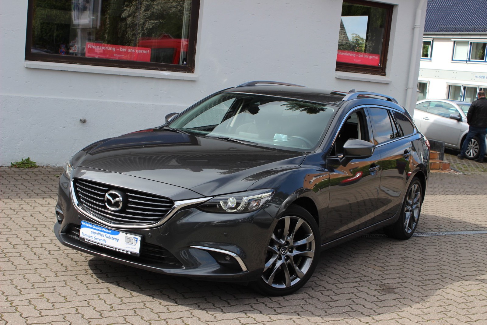 Mazda 6 Sports-Line SKYACTIV-D 175 Sport-L.Aut Navi+LED+Hud+Standheizung