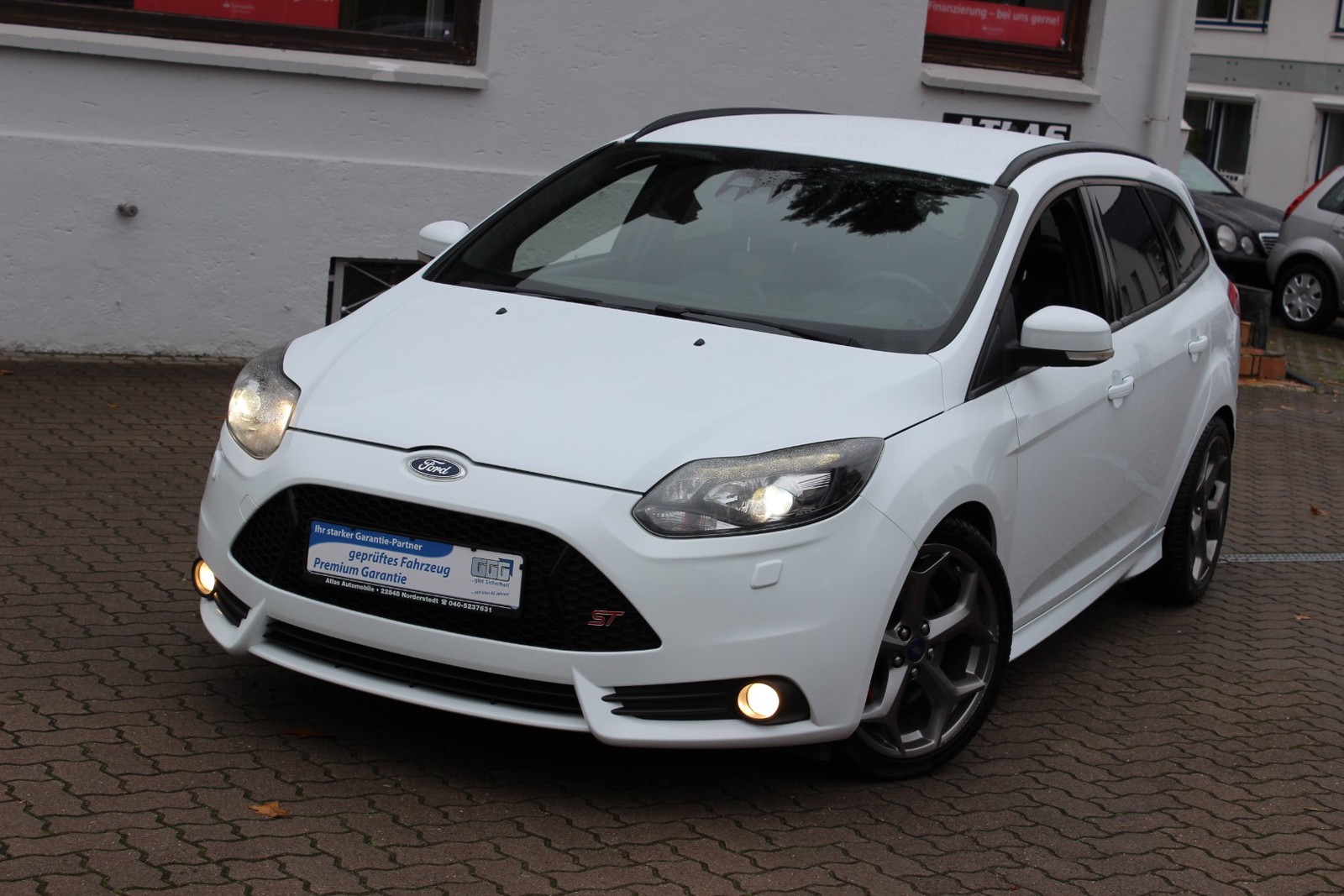 Ford Focus Turnier ST Leder+Bi-Xenon+Kurvenlicht
