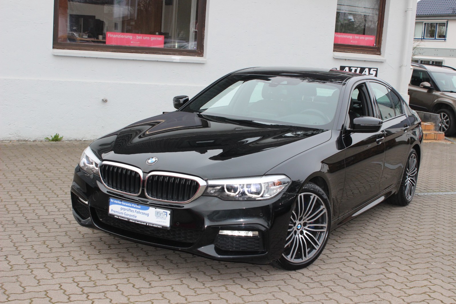 BMW 530 d xDrive M Sport Leder+Glasdach+HUD+NAVI+LED