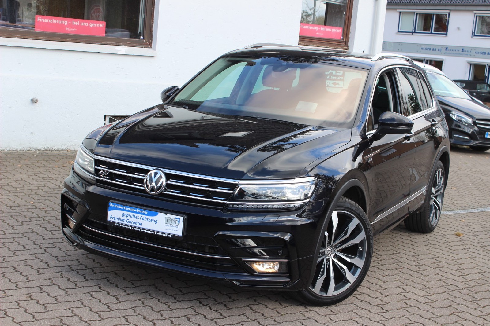 Volkswagen Tiguan Highline R Line Leder+Led+Navi+Pano+20 Zoll