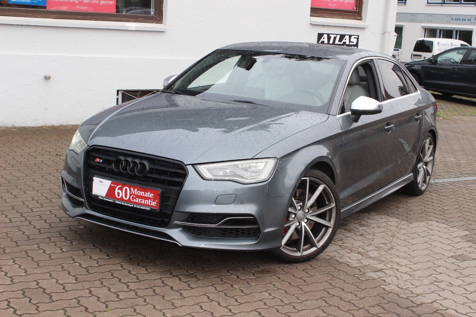 Audi S3 2.0 TFSI quattro Leder+Navi+Xenon+19 ALU