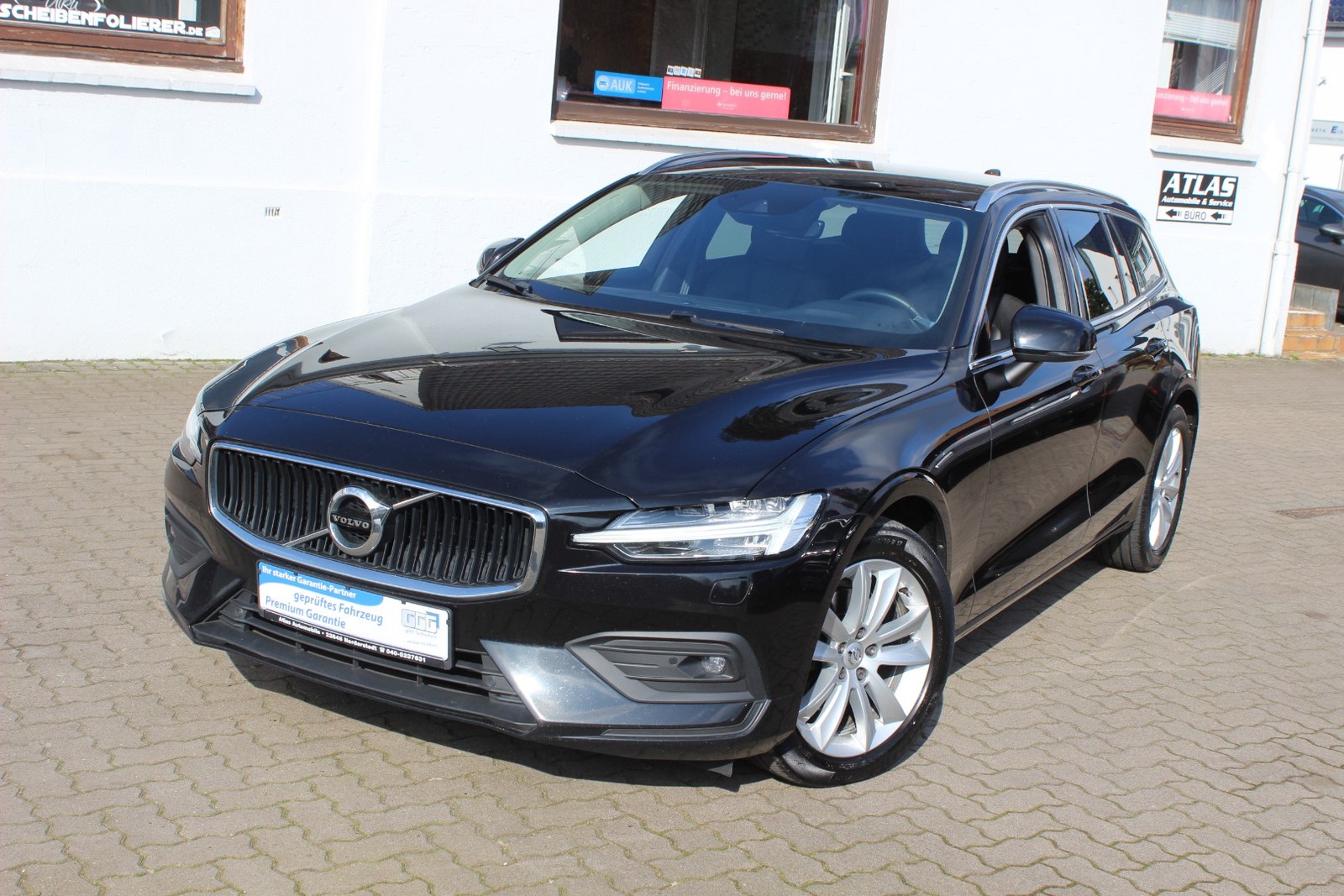 Volvo V60 Kombi D4 Geartronic Momentum LEDRR=NAVI=LED Leuchte