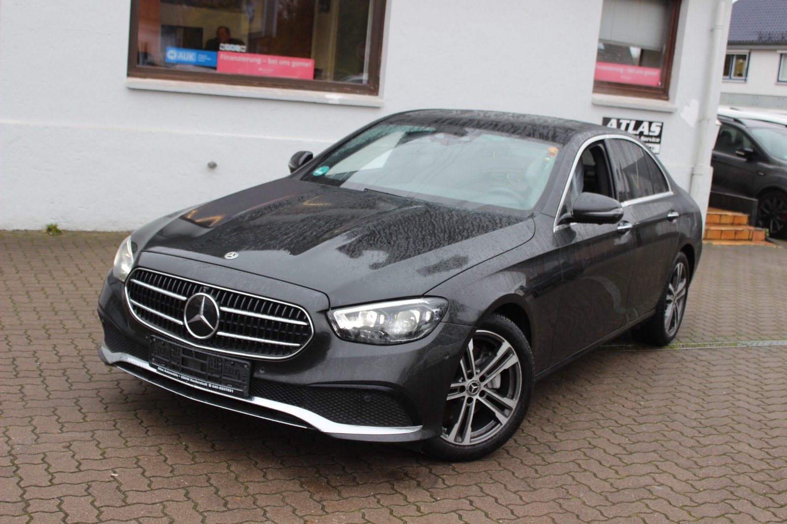 Mercedes-Benz E 220 d Avantgarde Pano=LED=NAVI=LEDER=Widescreen