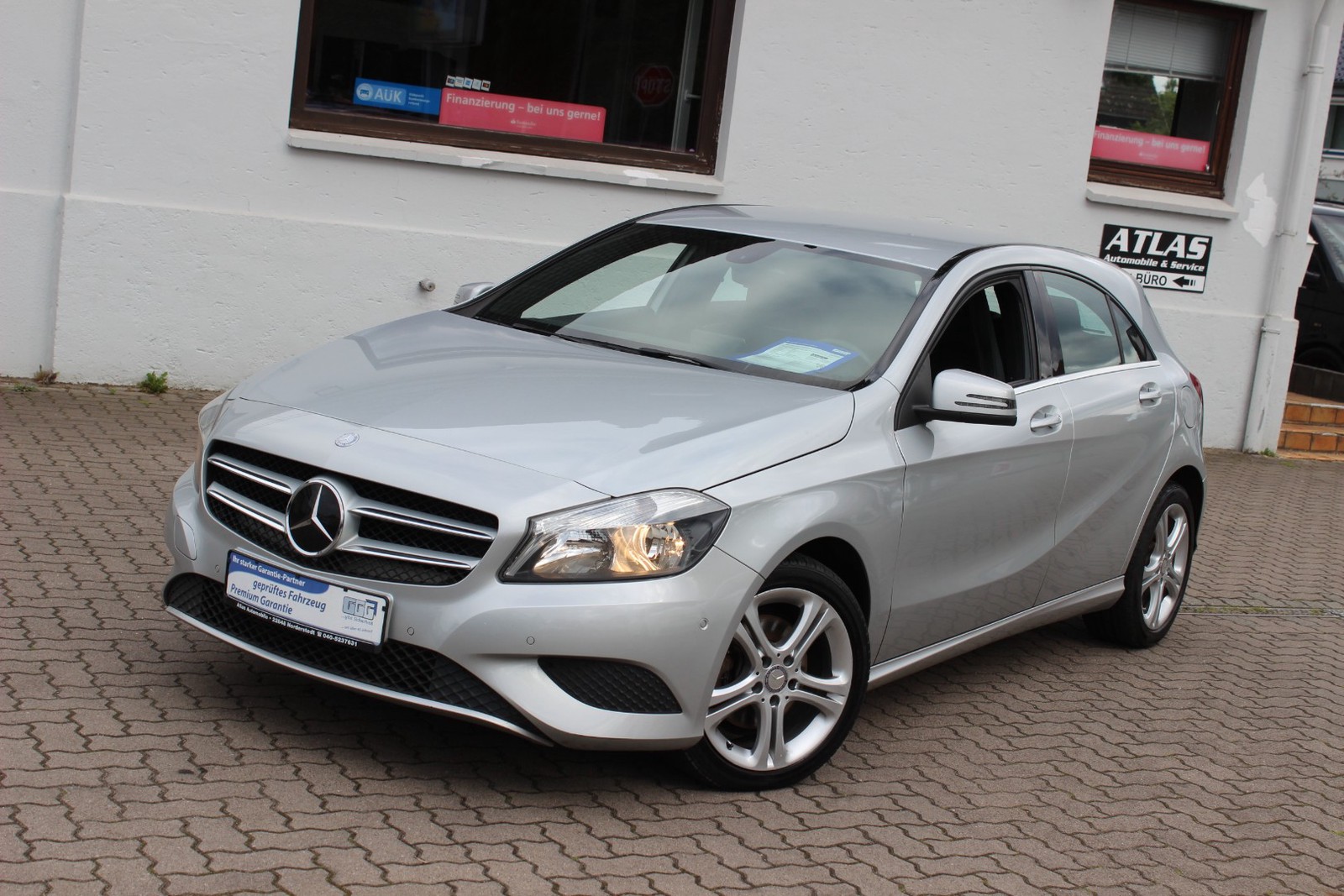 Mercedes-Benz A 200 CDI BlueEfficiency 7G DCT LEDER=NAVI=Sportsitze