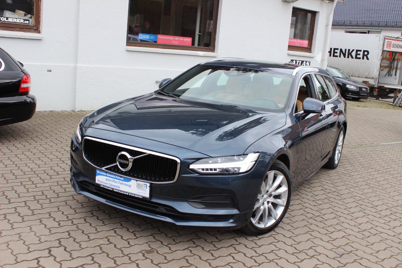 Volvo V90 Kombi Momentum Pro Leder=Navi=LED=Panoramadach