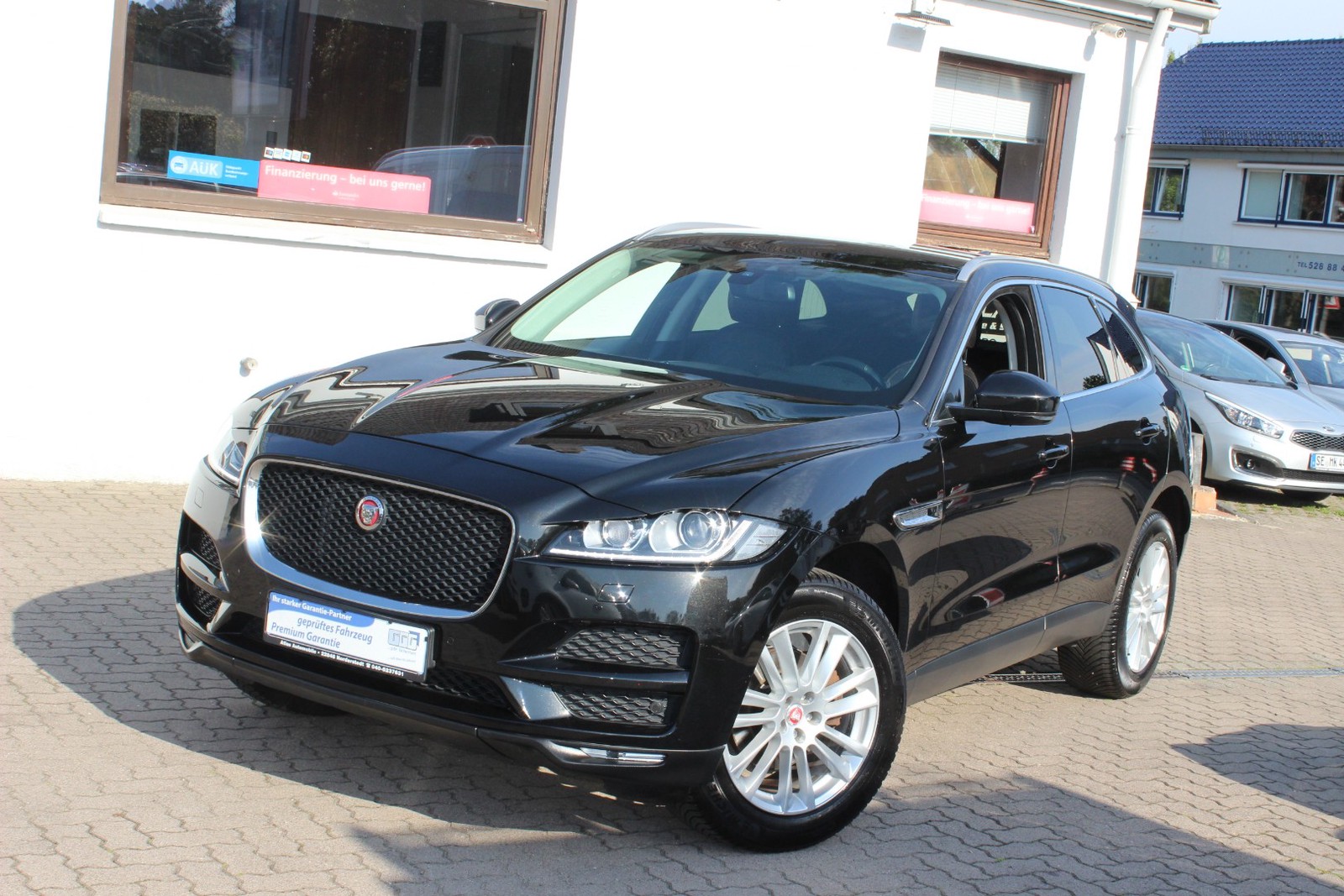 Jaguar F-PACE Prestige AWD LEDER=NAVI=KAMERA=BI-XENON