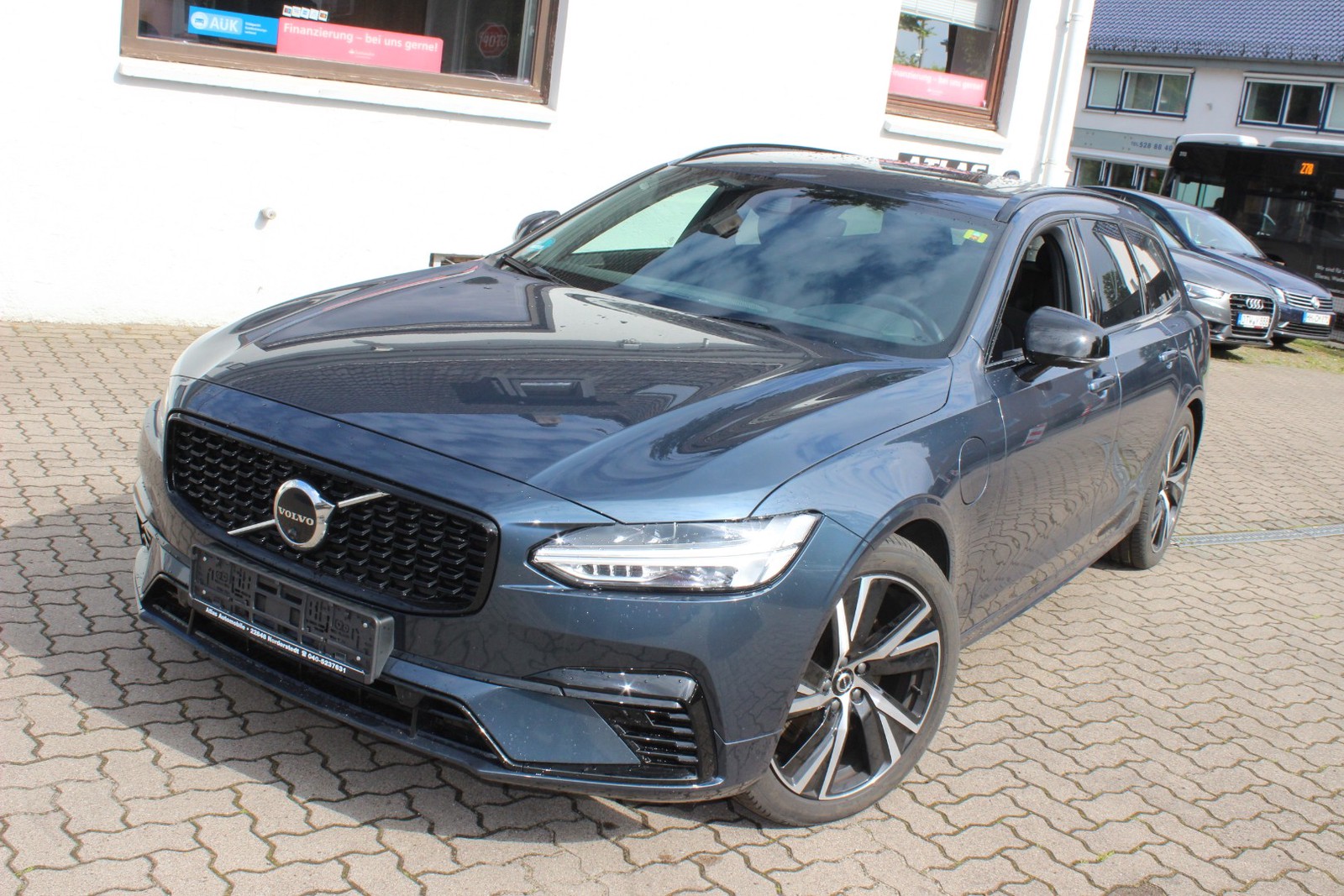 Volvo V90 Kombi R Design Recharge Plug-In Hybrid AWD Panoramadach