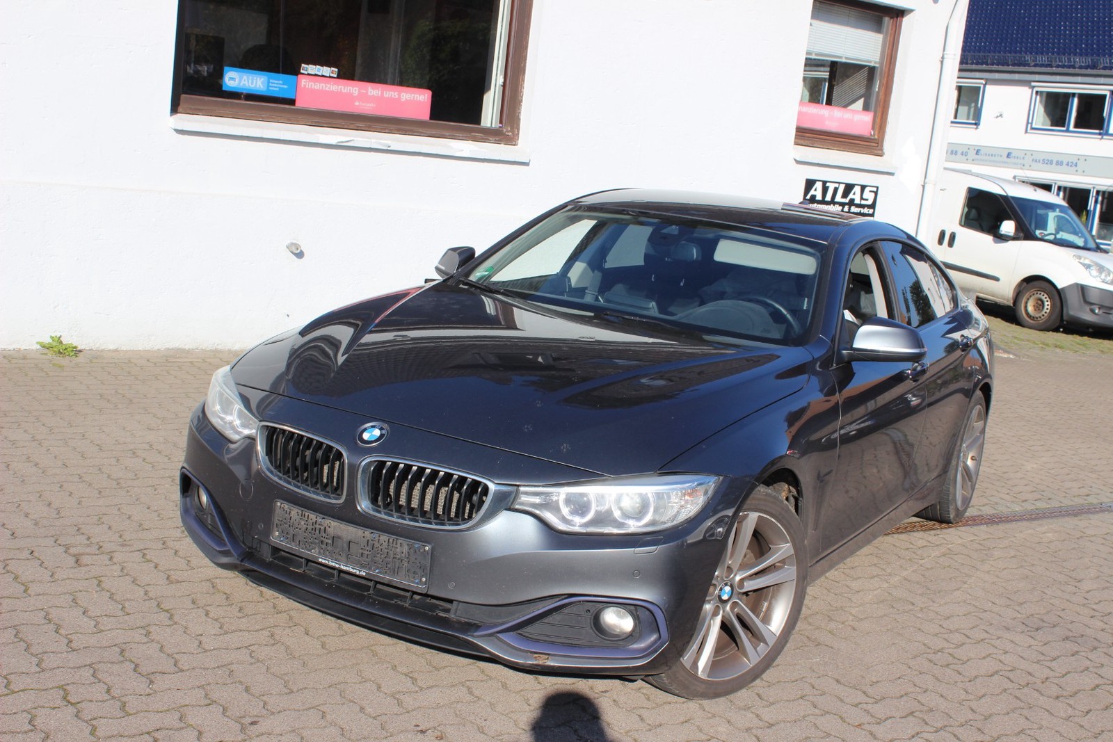 BMW 420 d Advantage Sportline Aut Navigation=Bi-Xenon