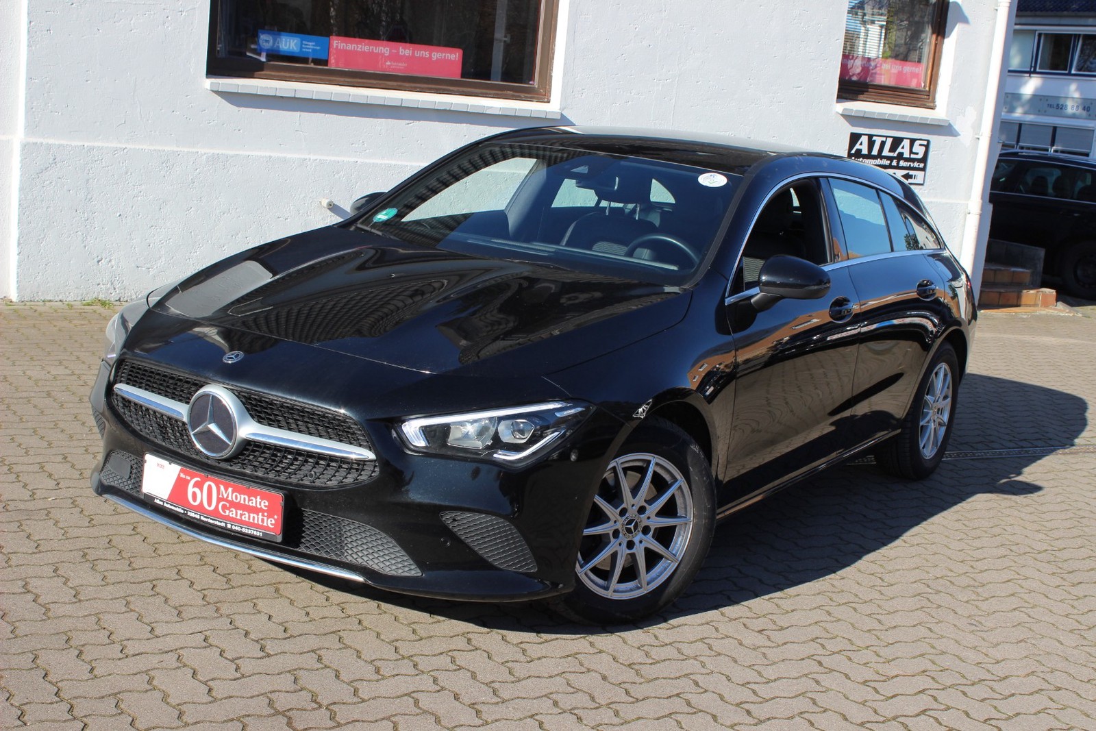 Mercedes-Benz CLA 180 d 7G-DCT+LED High +Leder+Volldigitales Display