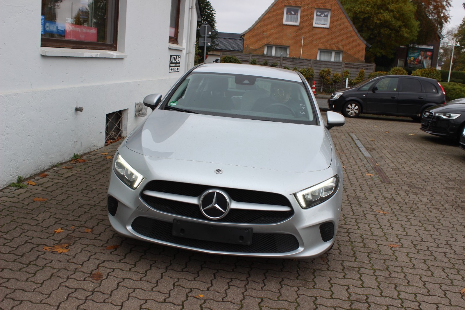 Mercedes-Benz A 200 d 8G-DCT MBUX=LED High=KAMERA=NAVI