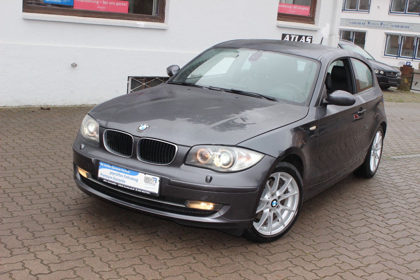 BMW 120d Aut Leder+Xenon+e.HGSD+NAVI+S-Heft