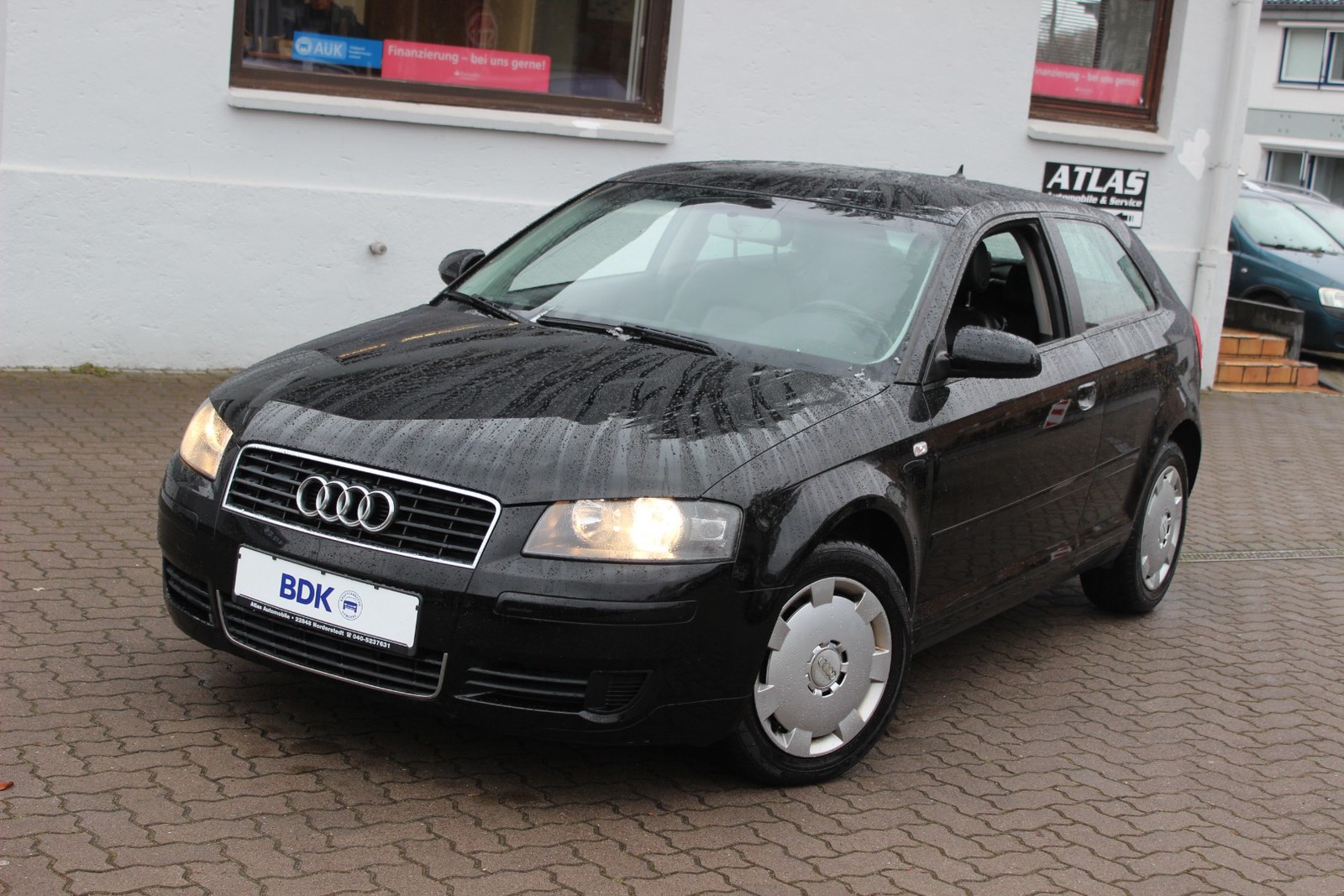 Audi A3 1.6 Attraction Automatik Leder=Navi