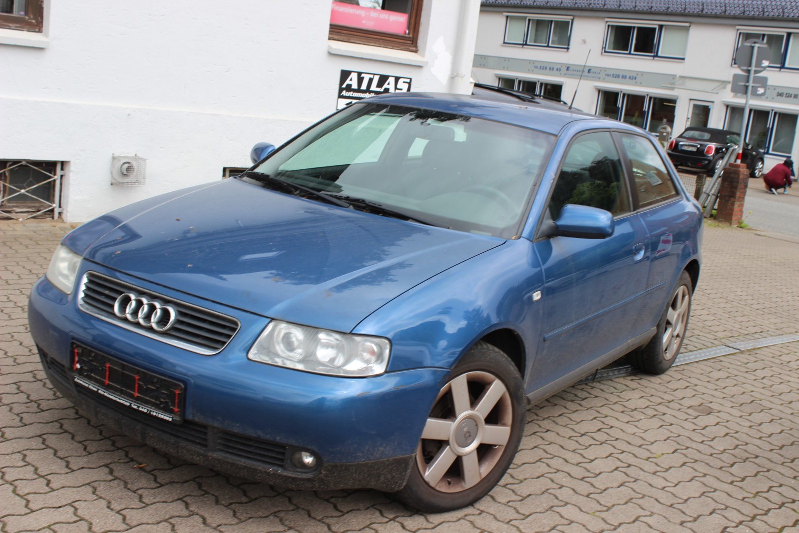 Audi A3 1.6 Attraction KLIMATRONIC=ALLWETTERREIFEN=