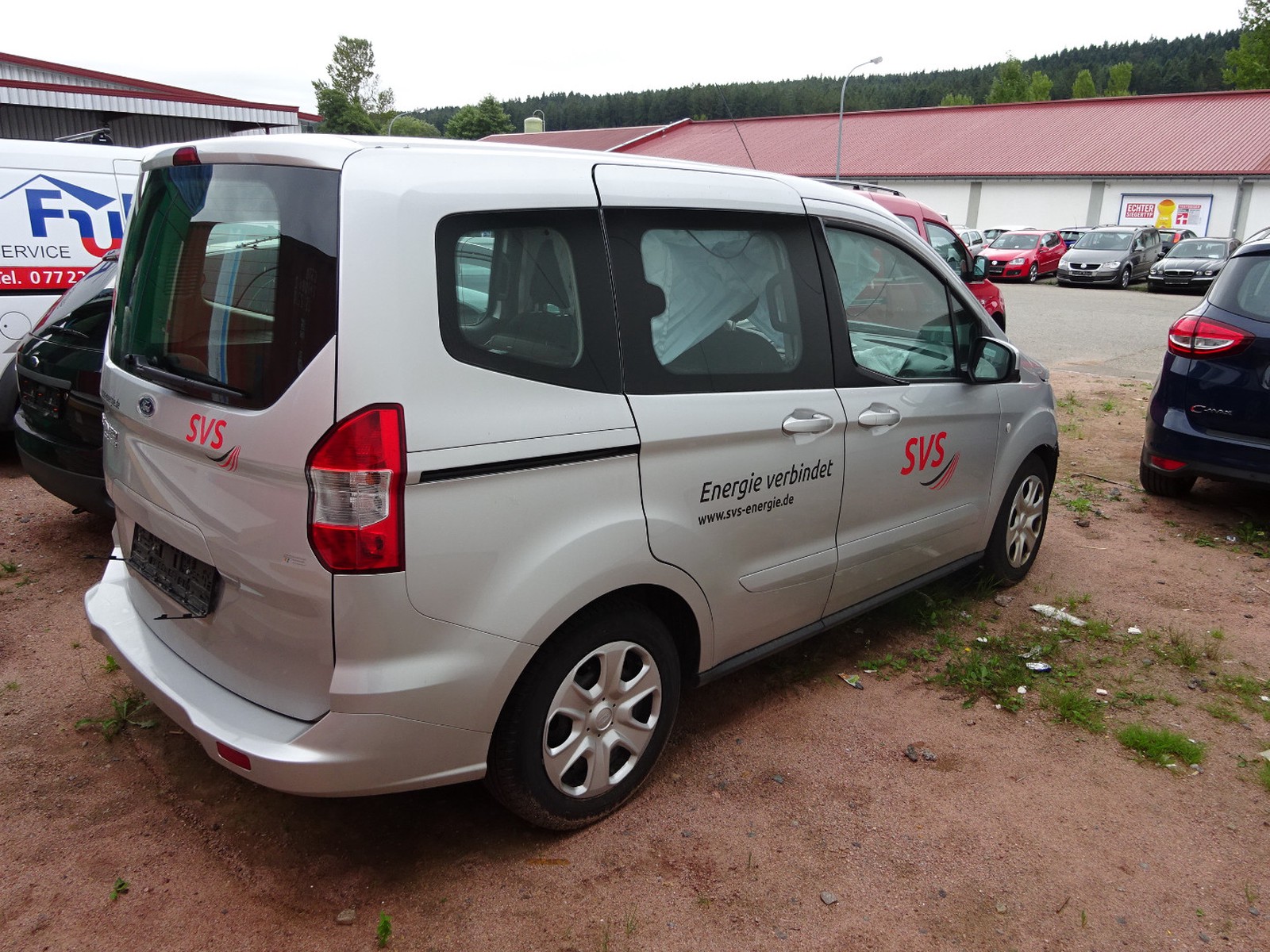 Ford Tourneo Courier Trend gebraucht kaufen in Villingen-Schwenningen Preis 4900 eur - Int.Nr ...