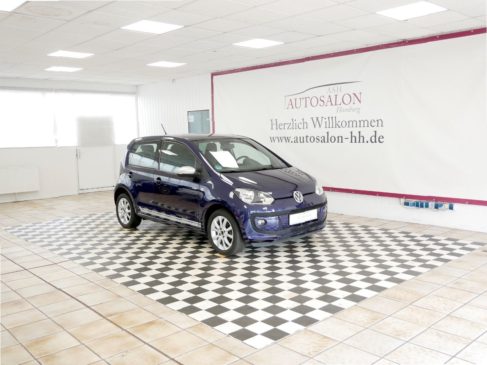 Volkswagen up! club up! 2Vorb VW Service Navi Sitzhe. 8X Re