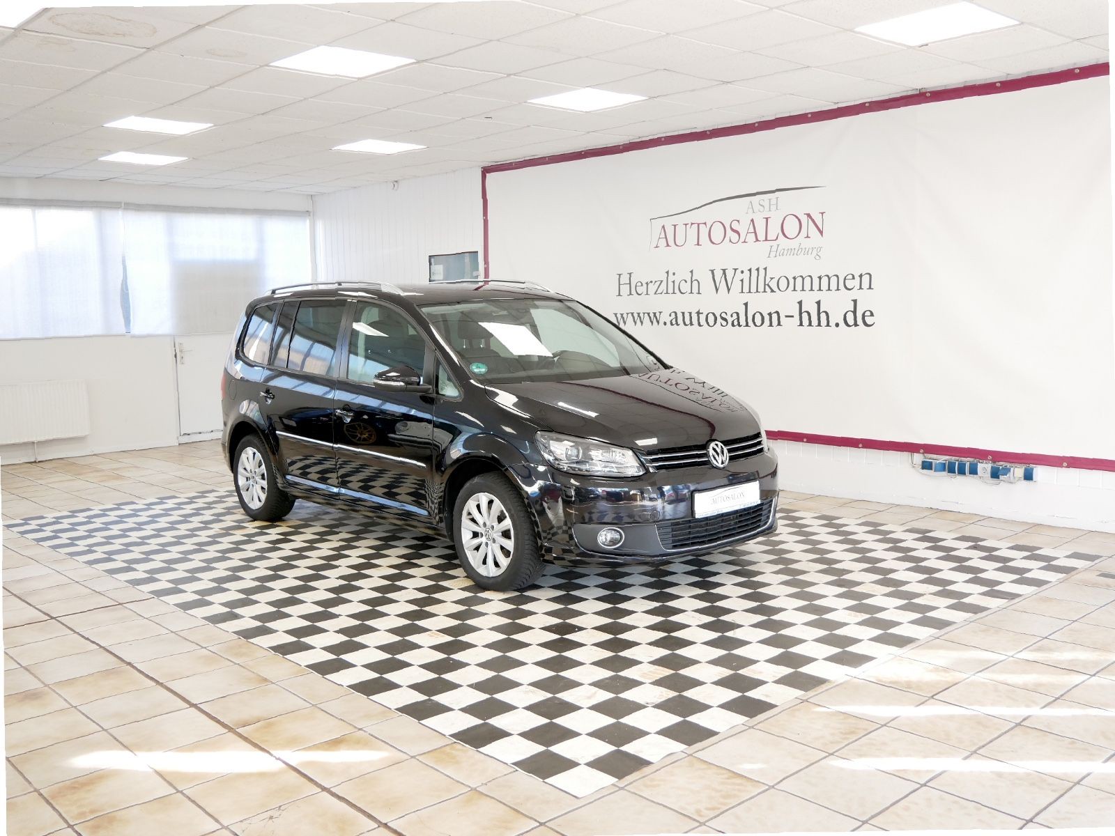 Volkswagen Touran Highline 1Vorb 7Sitze Serviceg Pano Bixen