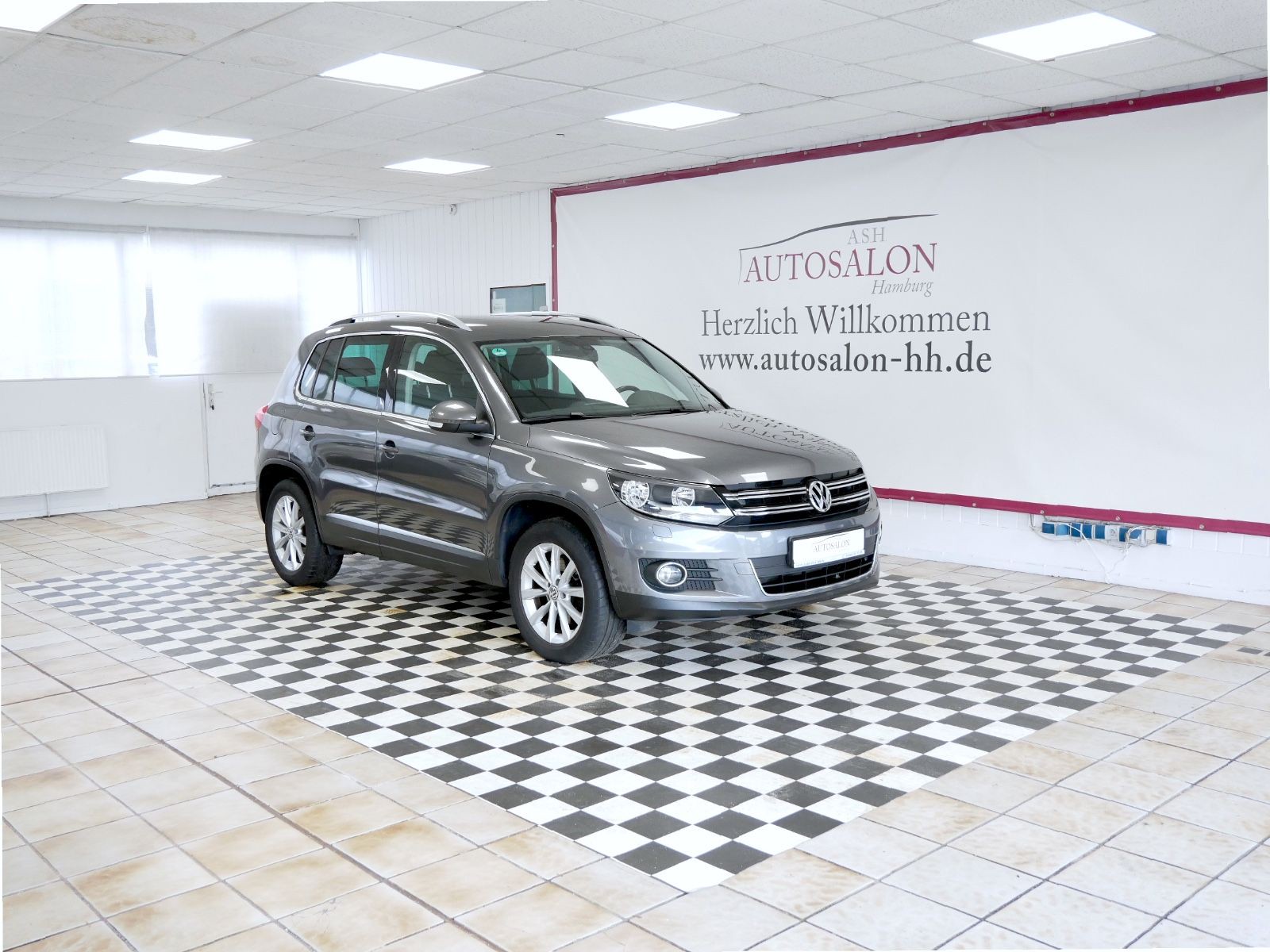 Volkswagen Tiguan Sport & Style BMT 4Motion VW Serviceg AHK