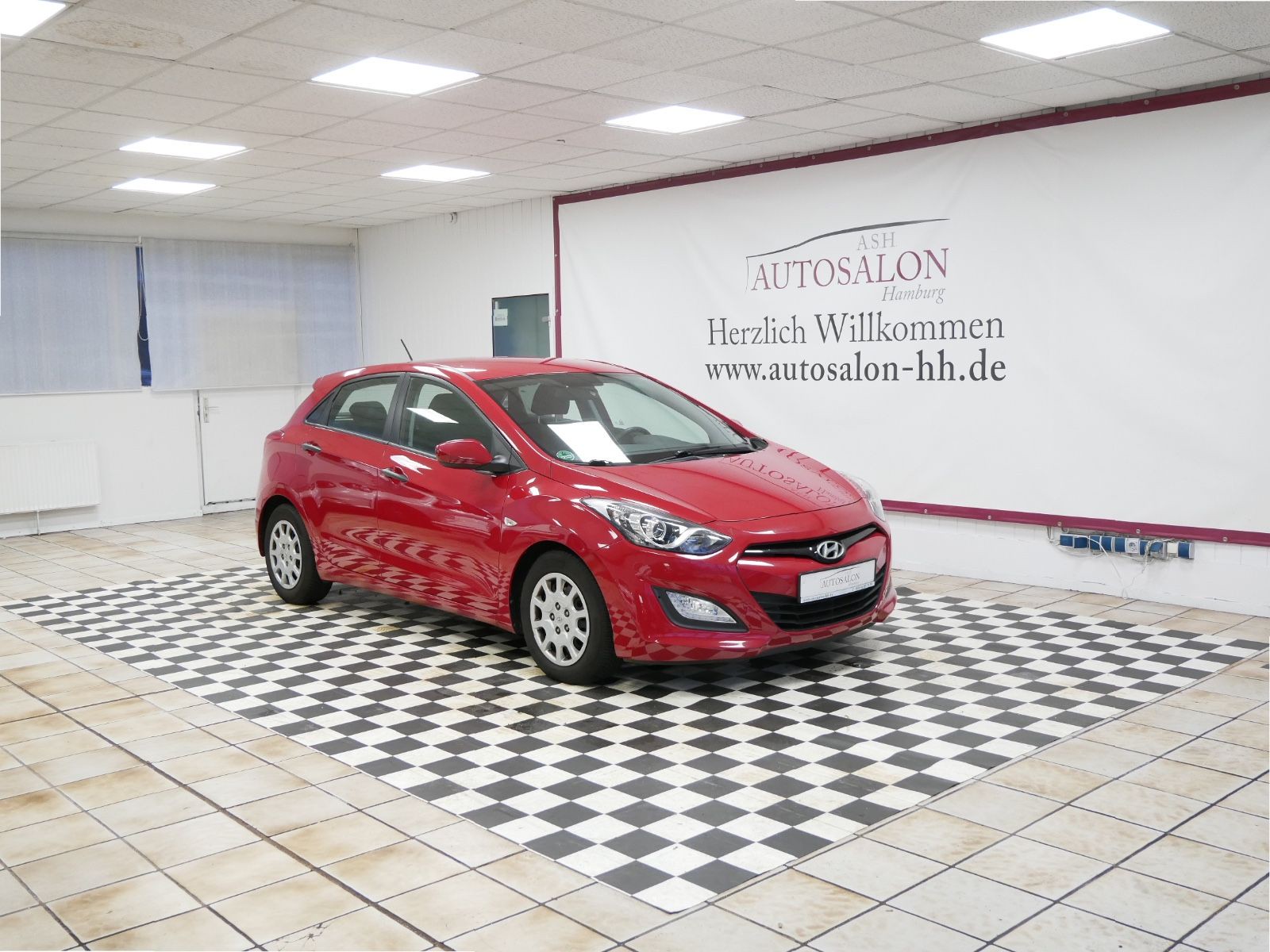 Hyundai i30 Classic 2Vorb Klima 4S Reifen TüV Neu