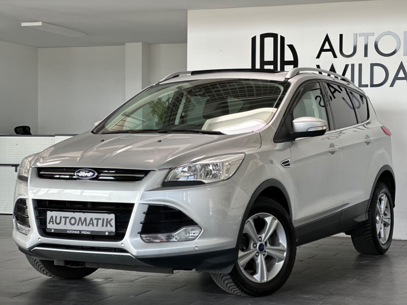 Ford Kuga Titanium *AUTOMATIK*PANORAMA*