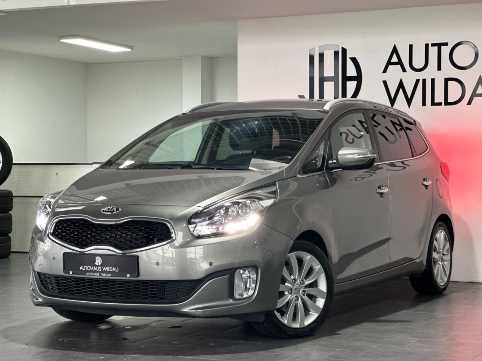 Kia Carens Dream Team *AUTOMATIK*7-SITZER*