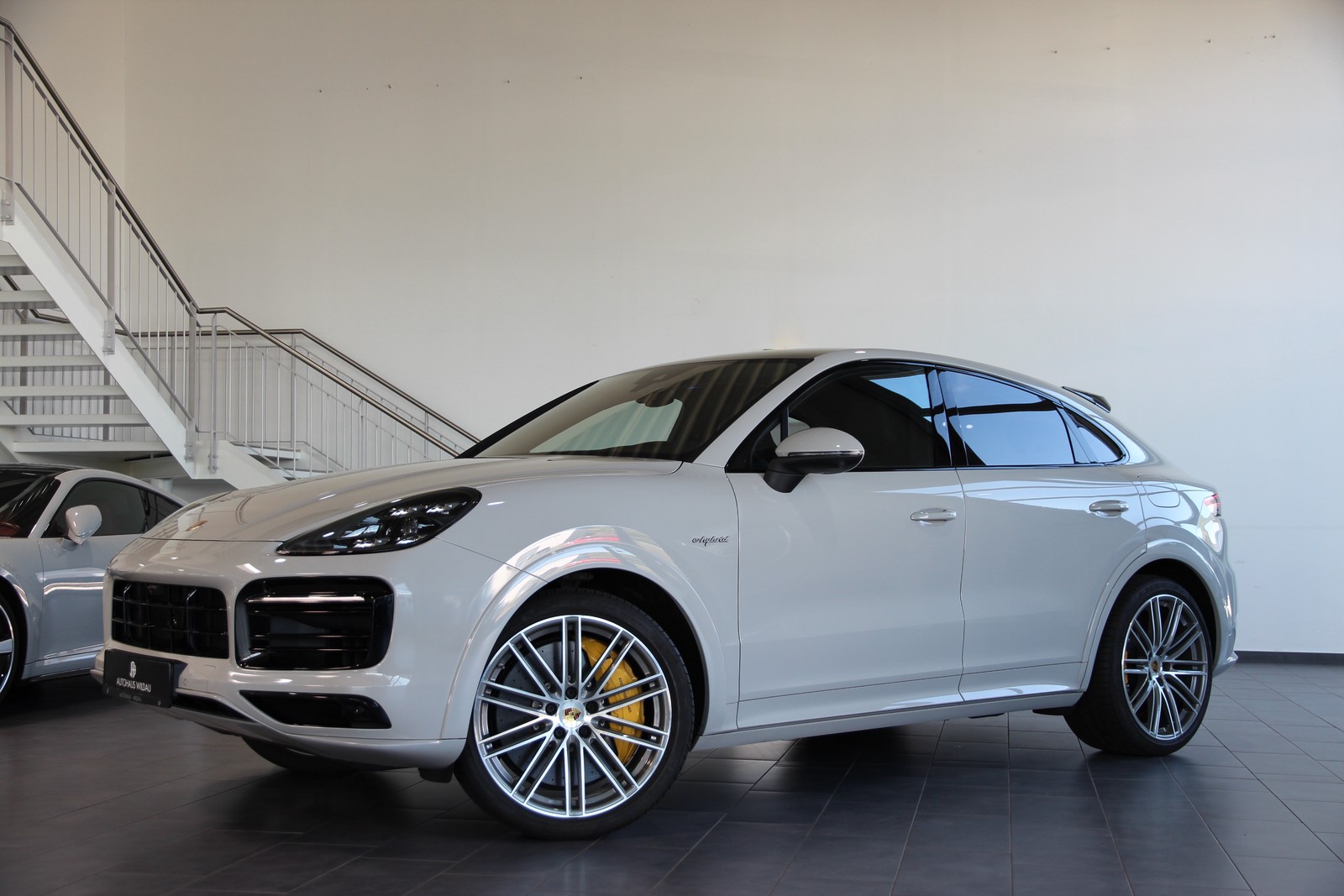Porsche Cayenne Coupe E-Hybrid SPORT-DESIGN HEAD-UP KERAMIK