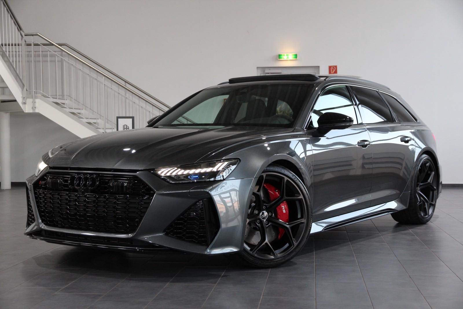 Audi RS 6 Avant performance 4.0 TFSI quattro PANO HEAD-UP SOFT