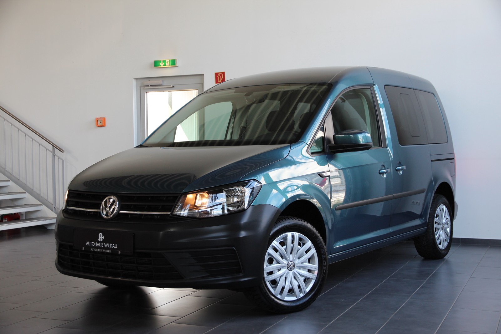 Volkswagen Caddy PKW AHK KAMERA CARPLAY