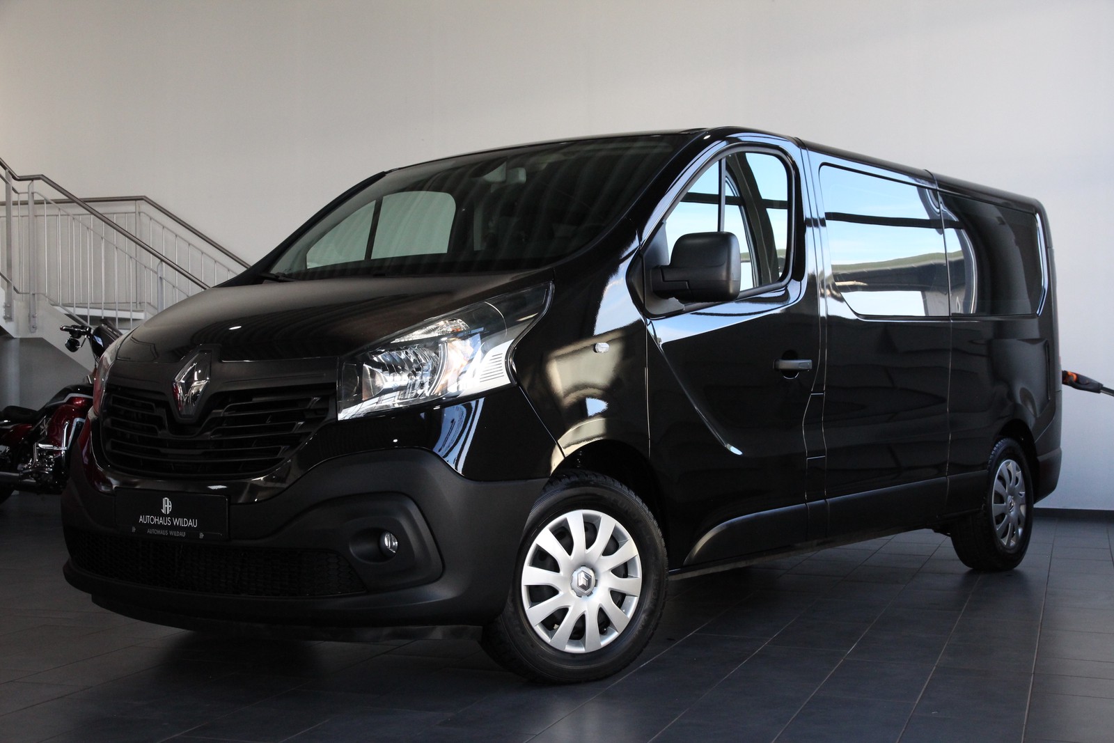Renault Trafic Combi L2H1 2,9t Expression 9-SITZER
