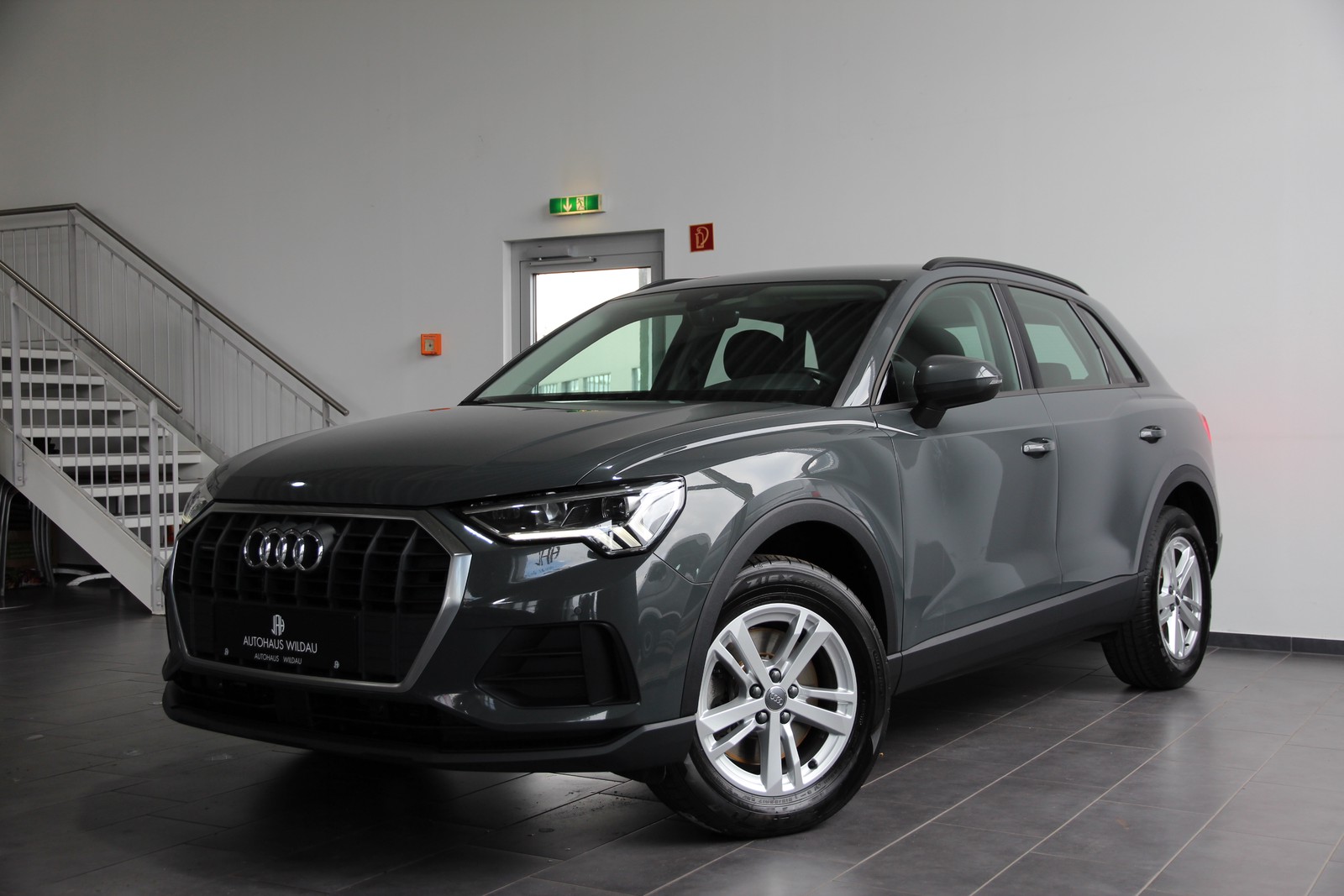 Audi Q3 40 TDI quattro basis