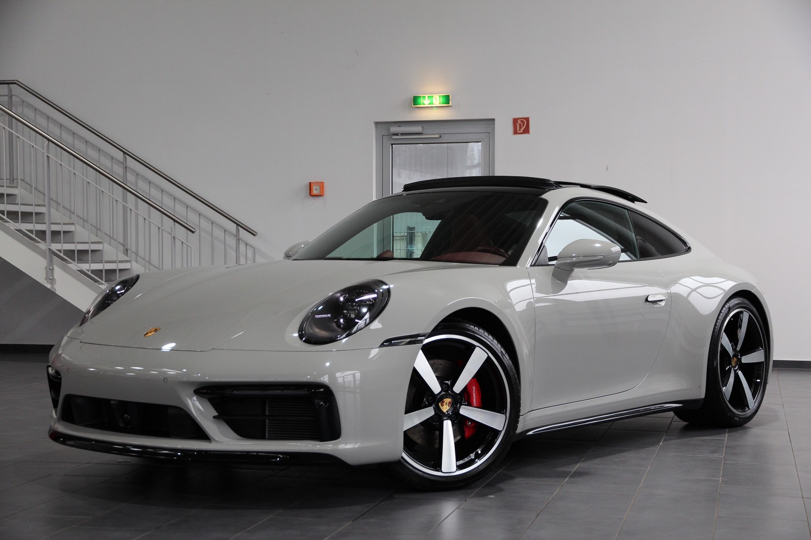 Porsche 911 Carrera 4 S Sport-Design Bose Exklusive VOLL