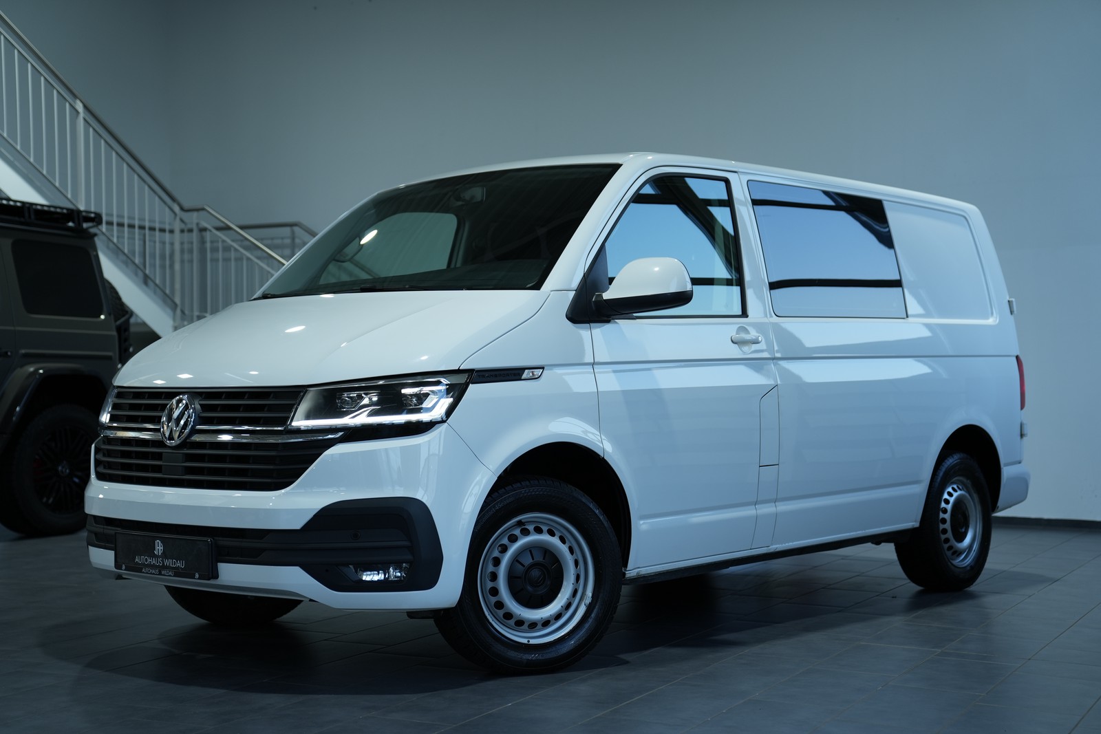 Volkswagen T6.1 Transporter Kombi EcoProfi FWD AUTOMATIK