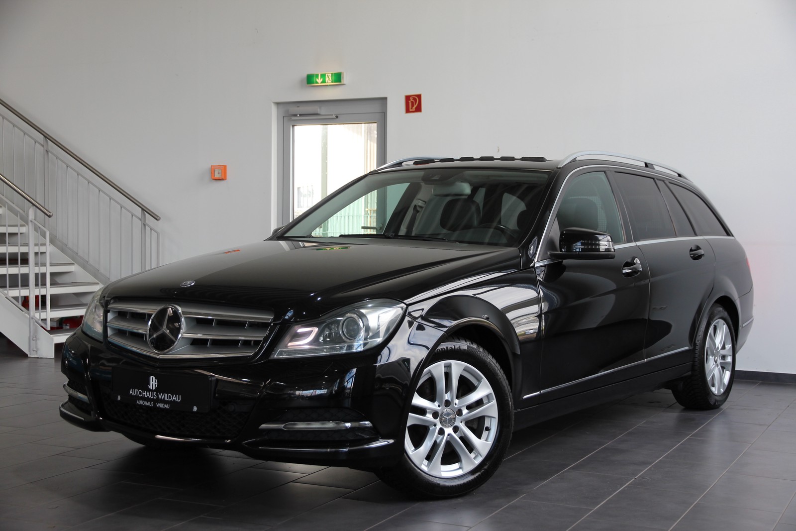 Mercedes-Benz C 250 T CDI BlueEfficiency PANO AUT
